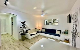 Apartamento estilo Chalé com piscina