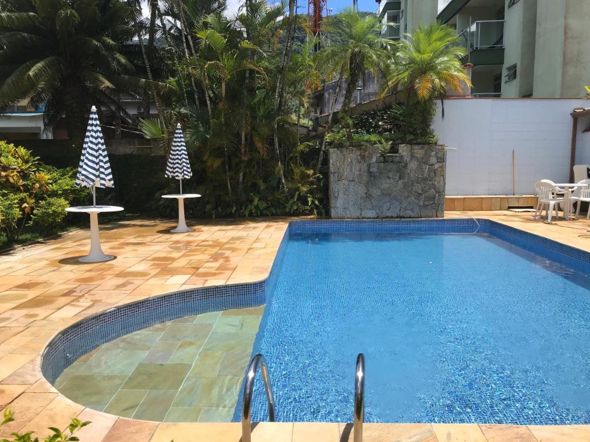 Apartamento estilo Chalé com piscina Ubatuba Exterior foto